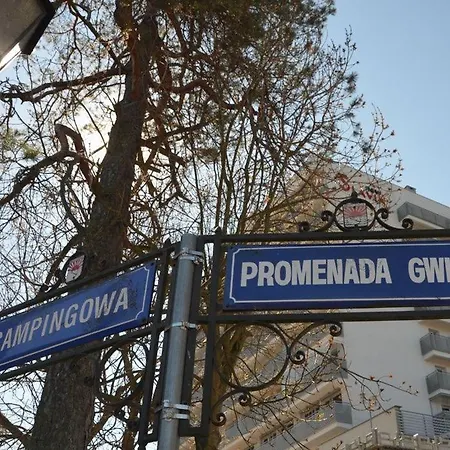 Maly Przytulny Przy Plazy - Widok Na Morze I - Bardzo Dobra Lokalizacja